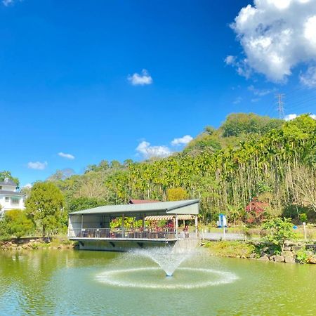 Double Lake B&B Zhushan Exteriér fotografie